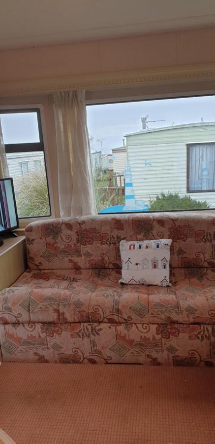 Tranquillity sea side caravan Appartamento Trimingham Esterno foto